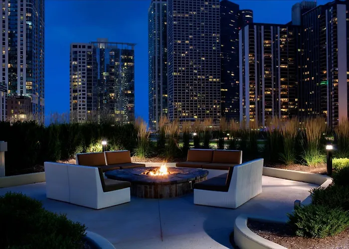 Radisson Blu Aqua , Chicago